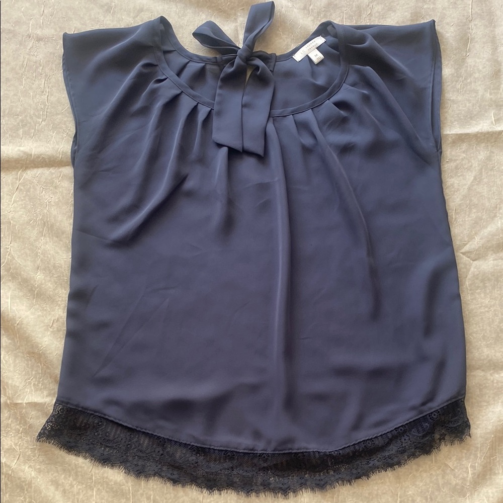 LC Lauren Conrad Slate Gray Tie at Back Neck and Lace Trim Bottom Hem Blouse. M